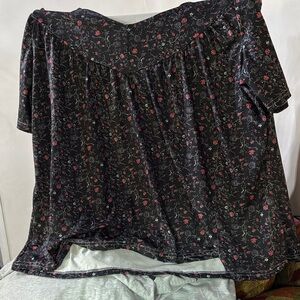 Floral Black Women's Top